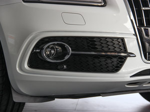 201345 TFSI quattro \ ^