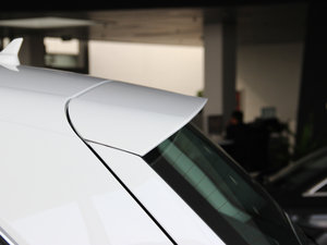 201345 TFSI quattro \ ^