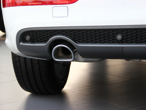 201345 TFSI quattro \ ^