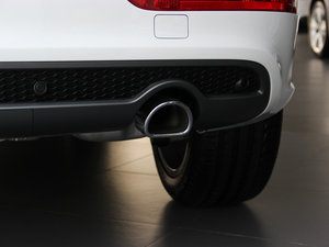 201345 TFSI quattro \ ^