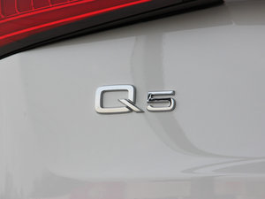 201345 TFSI quattro \ ^