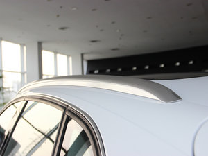 201345 TFSI quattro \ ^