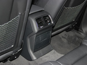 201345 TFSI quattro \ g