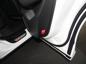 201345 TFSI quattro \ g