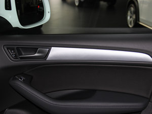 201345 TFSI quattro \ g