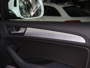 201345 TFSI quattro \ g