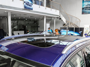 201345 TFSI quattro \ ܇