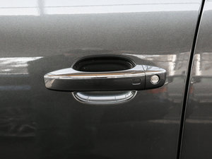 201345 TFSI quattro \ {T