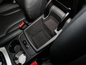 201345 TFSI quattro \ g