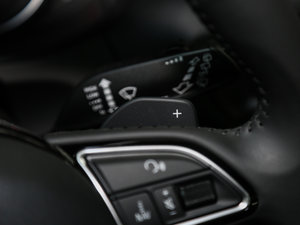 201345 TFSI quattro \ п؅^(q)