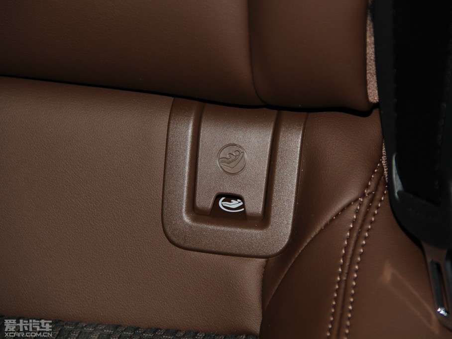 2014?yun)WA3 Limousine(M(jn)) Sedan