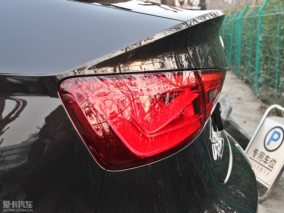 2014WA3 Limousine(M) 40 TFSI S Line m