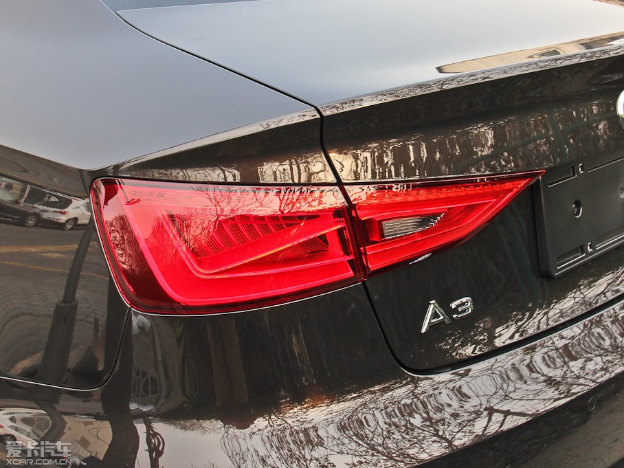 2014WA3 Limousine(M) 40 TFSI S Line m