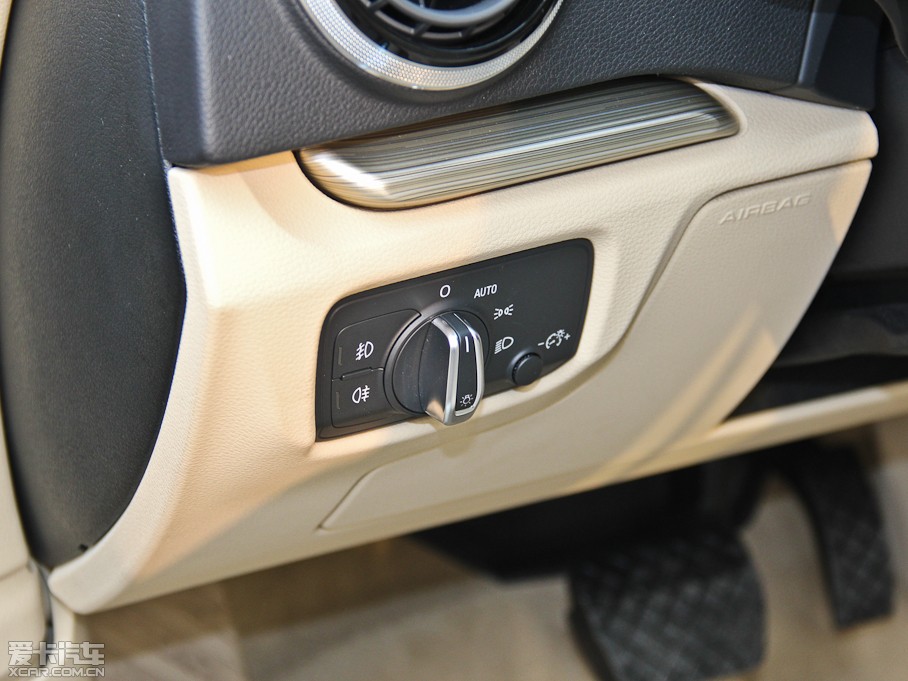 2014WA3 Limousine(M) 40 TFSI S Line m