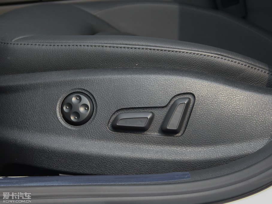 2014WA3 Limousine(M) 40 TFSI S Line A