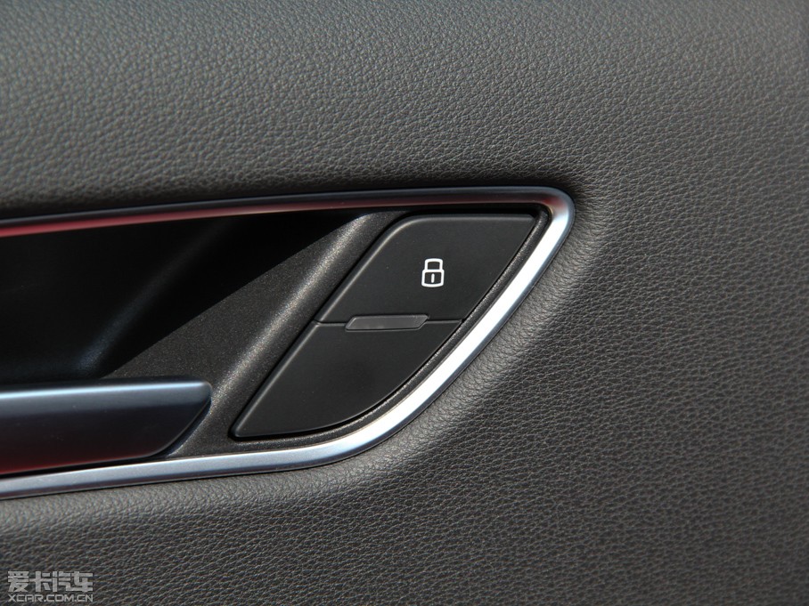 2014WA3 Limousine(M) 40 TFSI S Line m