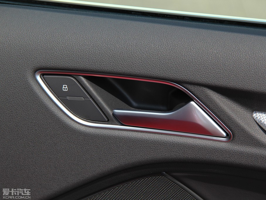 2014WA3 Limousine(M) 40 TFSI S Line m