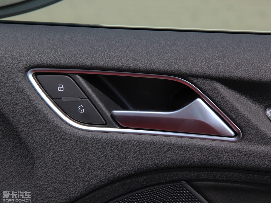 2014WA3 Limousine(M) 40 TFSI S Line m