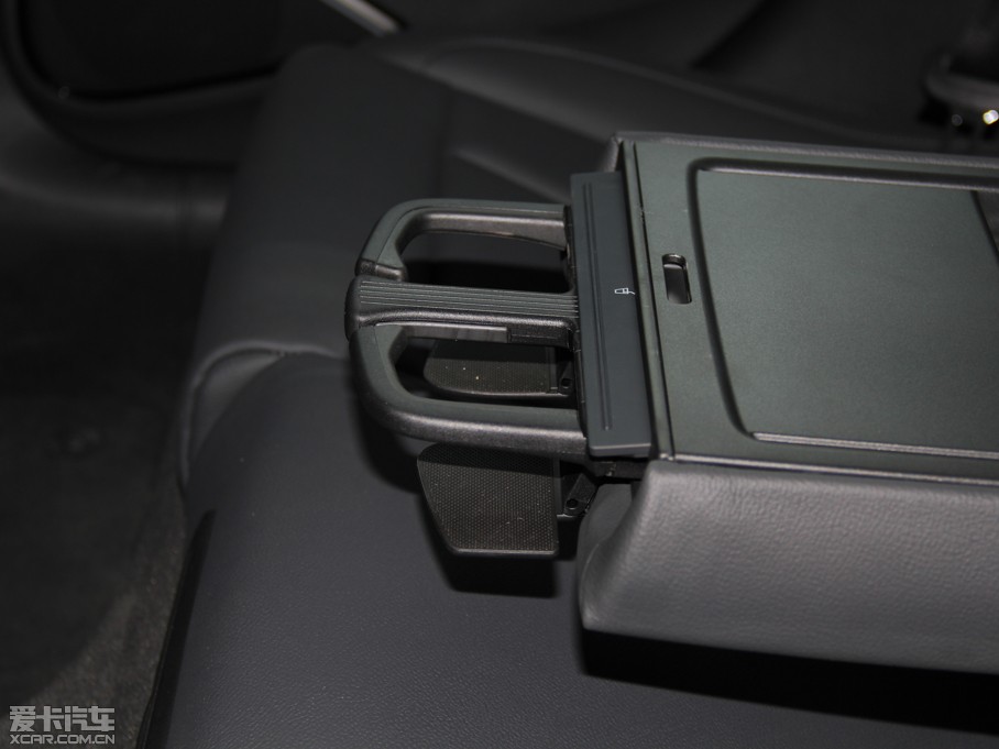 2014?yun)WA3 Limousine(M(jn)) 40 TFSI S Line m