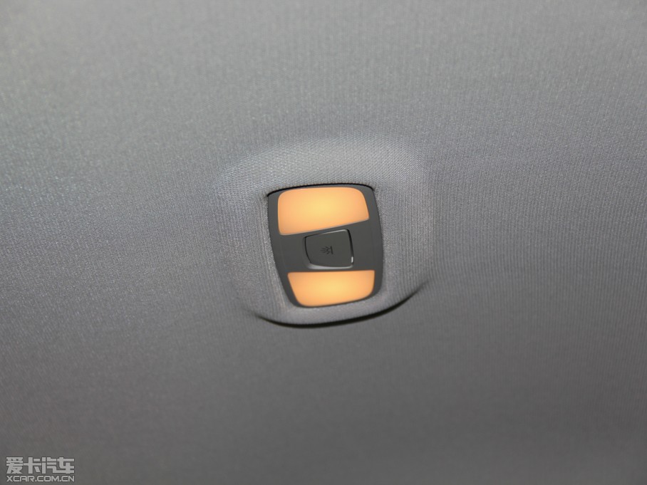 2014?yun)WA3 Limousine(M(jn)) 40 TFSI S Line m