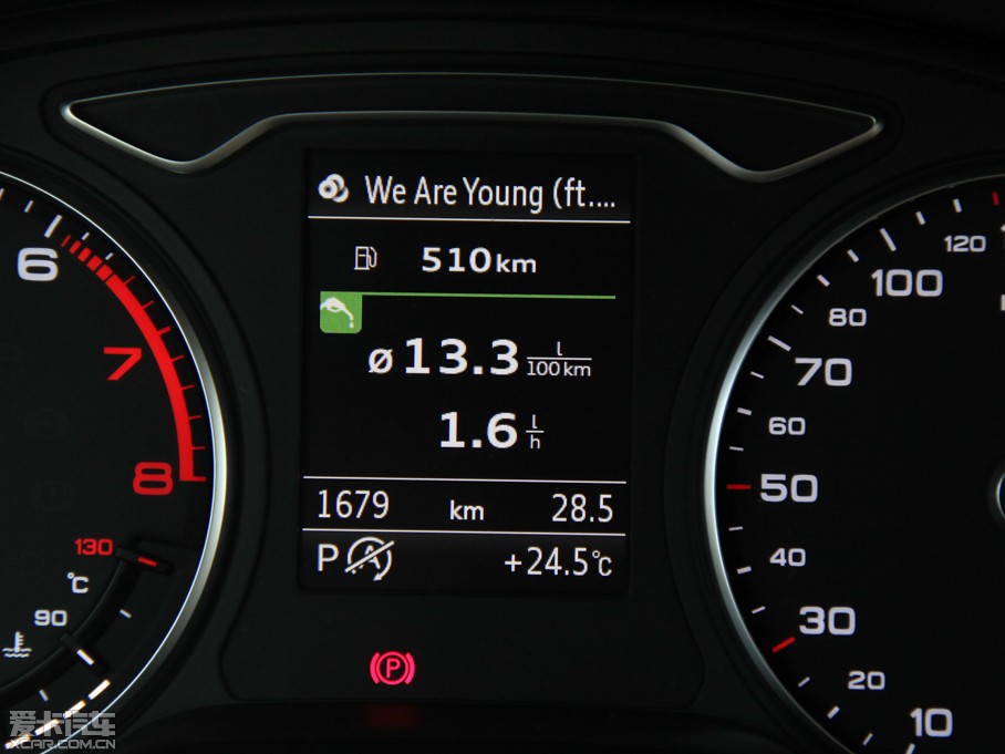 2014?yun)WA3 Limousine(M(jn)) 40 TFSI S Line m