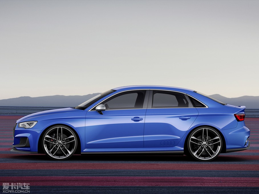 2014WA3 Limousine(M(jn)) Clubsport quattro