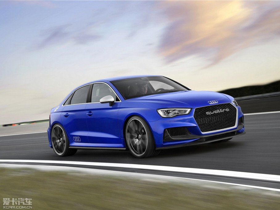 2014?yun)WA3 Limousine(M(jn)) Clubsport quattro