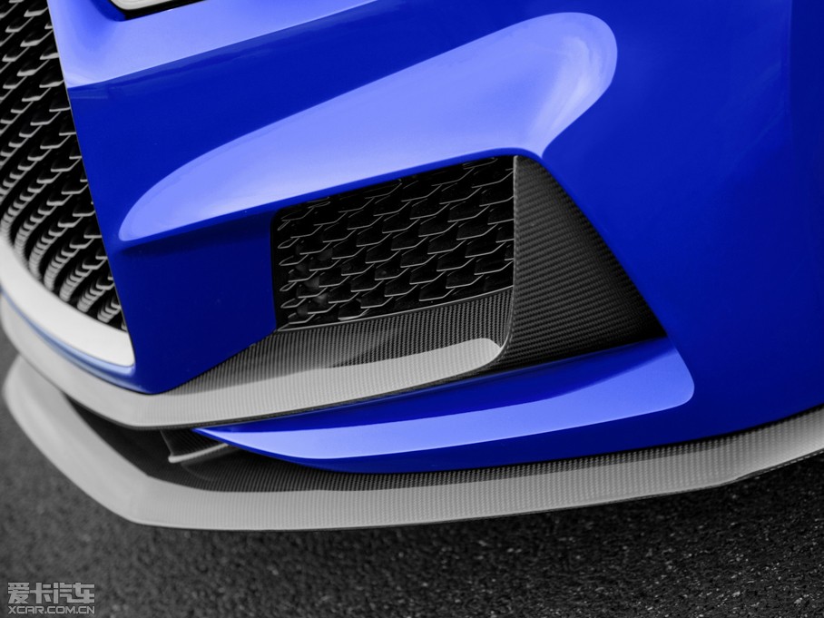 2014?yun)WA3 Limousine(M(jn)) Clubsport quattro