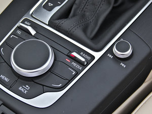 201440 TFSI S Line m п؅^(q)