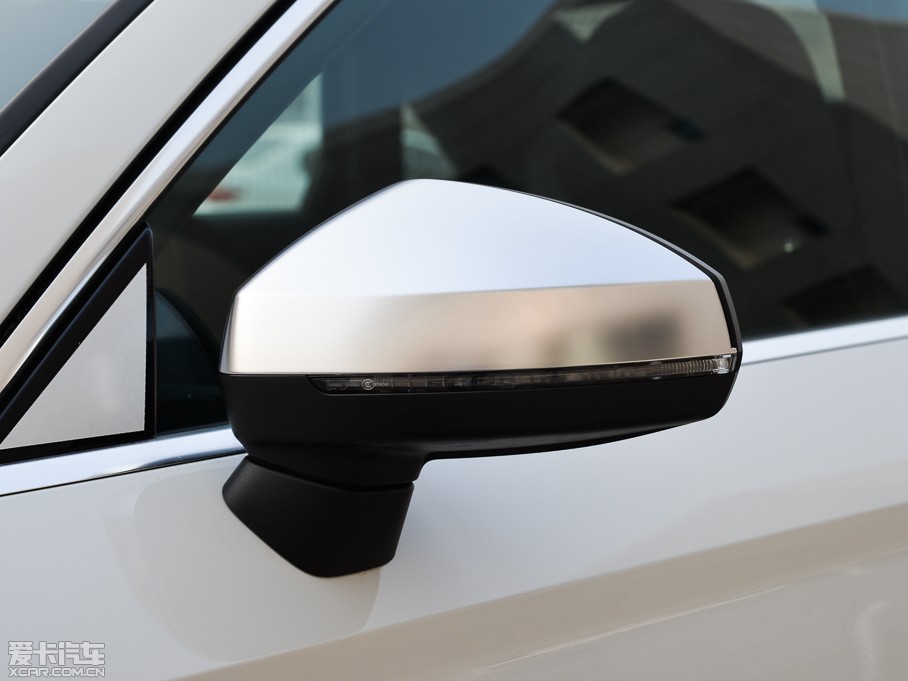 2015?yun)WS3 2.0TFSI Limousine