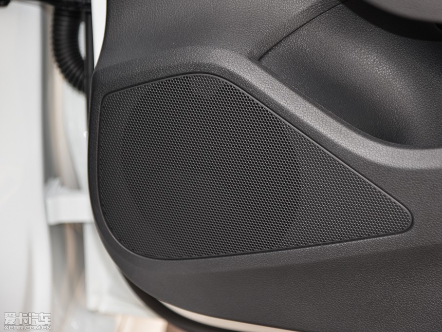 2015?yun)WS3 2.0TFSI Limousine