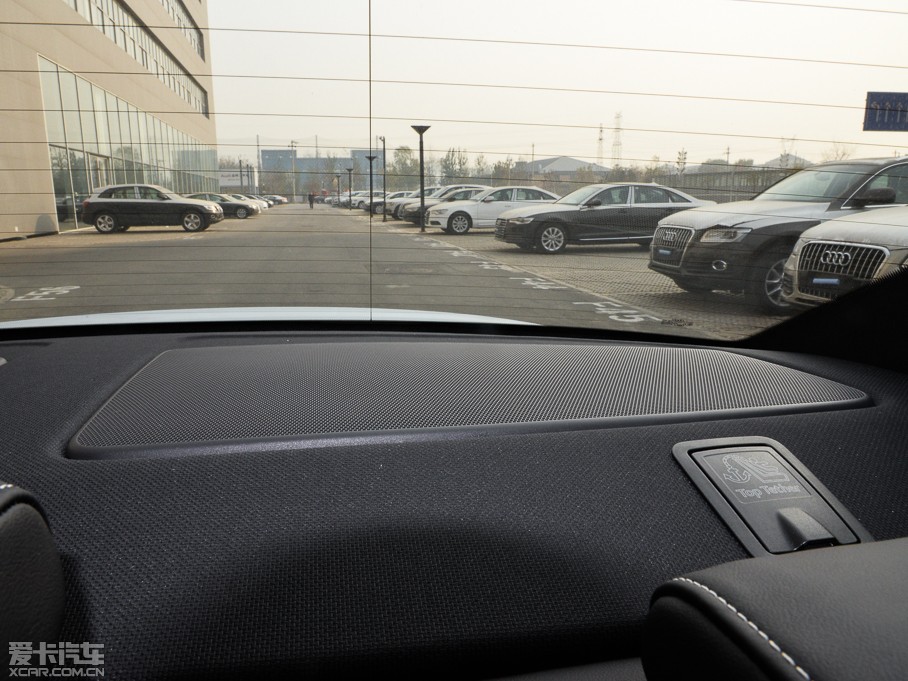 2015?yun)WS3 2.0TFSI Limousine