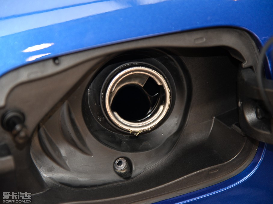 2015?yun)WS3 2.0TFSI Limousine