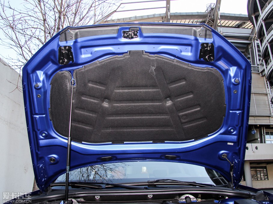 2015?yun)WS3 2.0TFSI Limousine