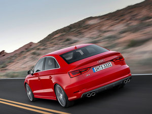 20152.0TFSI Limousine w^