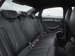 20152.0TFSI Limousine g