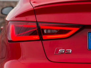 20152.0TFSI Limousine ^