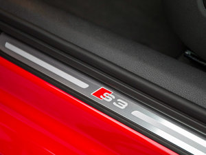 20152.0TFSI Limousine g