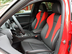 20152.0TFSI Limousine g