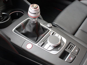 20152.0TFSI Limousine п؅^