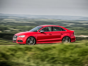 20152.0TFSI Limousine w^