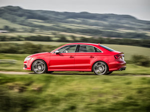 20152.0TFSI Limousine w^