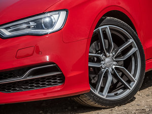 20152.0TFSI Limousine ^