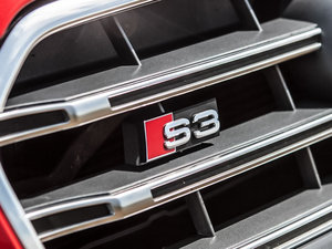 20152.0TFSI Limousine ^