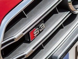 20152.0TFSI Limousine ^