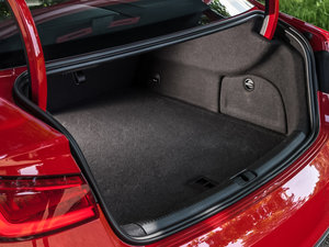 20152.0TFSI Limousine g