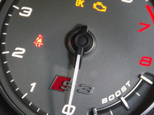 20152.0TFSI Limousine п؅^