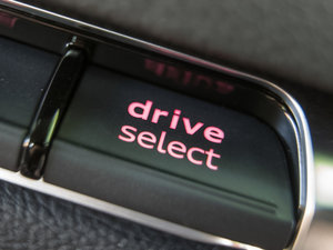 20152.0TFSI Limousine п؅^