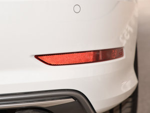 20152.0TFSI Limousine (ji)^