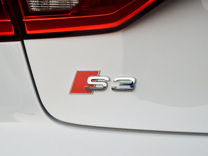 20152.0TFSI Limousine (ji)^